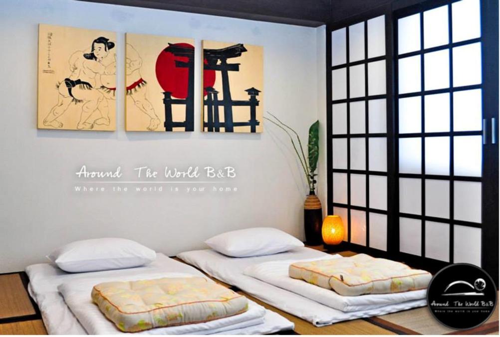 Around The World Bed And Breakfast Bangkok Dış mekan fotoğraf